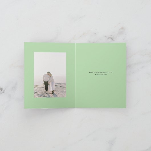 Whimsical Green Leaves Huwelijksuitnodiging (Binnen)