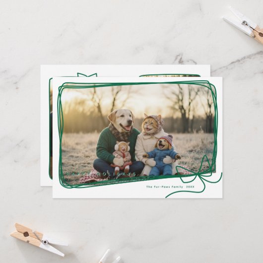 Whimsical Green Ribbon Frame Holiday Photo Kaart (Voorkant / Achterkant in situ)