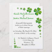 Whimsical Green Shamrock Wedding Invitation Kaart (Voorkant / Achterkant)