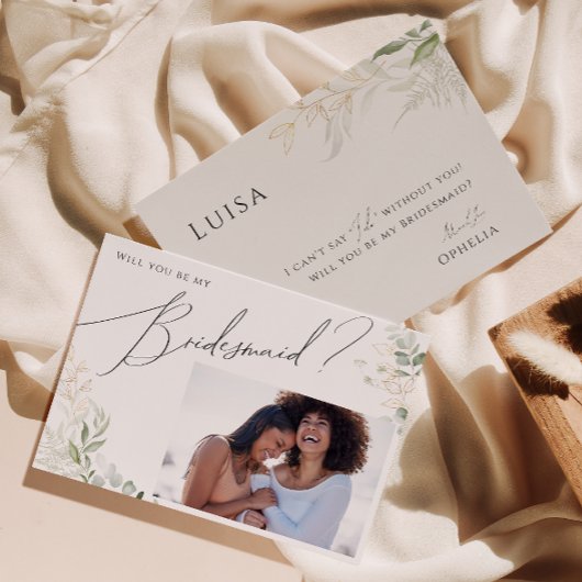 Whimsical Greenery en Gold Photo Bridesmaid Kaart