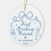 Whimsical Hand Drawn First Christmas Married Keramisch Ornament (Links)