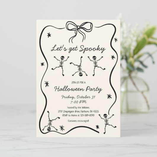 Whimsical Hand Drawn Skeleton Bow Lijst Halloween Kaart (Staand voorkant)