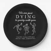 Whimsical Hand Drawn Skeletons Halloween Party Papieren Bordje (Voorkant)