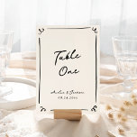 Whimsical Hand getrokken tafel Kaart<br><div class="desc">Dit schattige ontwerp is voorzien van handgetekende elementen en een grillige,  gedurfde tekst.</div>