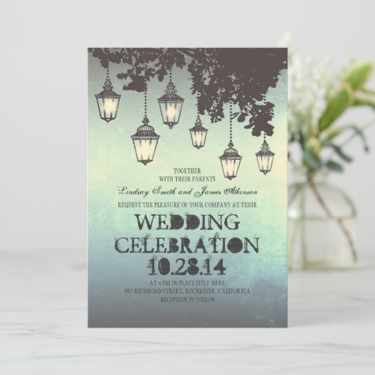 Whimsical hanglamp verlicht huwelijksuitnodigingen kaart (Staand voorkant)