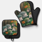 Whimsical Hedegel Family Picnicking in the Garden Ovenwant & Pannenlap Set (Voorkant / Achterkant)