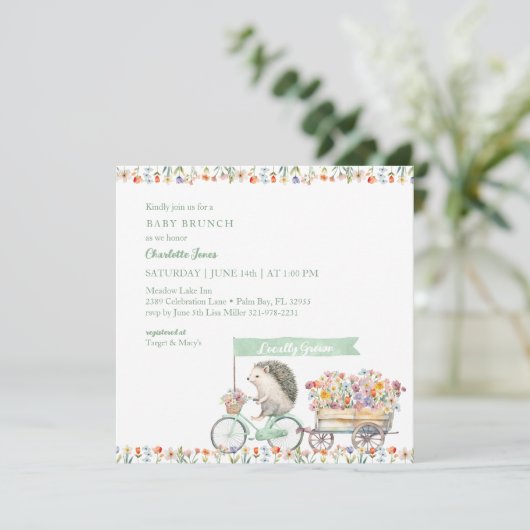 Whimsical Hedgehog Baby shower Fotouitnodiging Kaart (Staand voorkant)