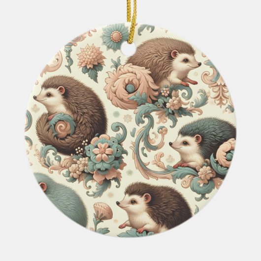 Whimsical Hedgehog Haven: Victoriaans bloemen Keramisch Ornament (Voorkant)