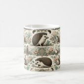 Whimsical Hedgehog Haven: Victoriaans bloemen Koffiemok (Center)