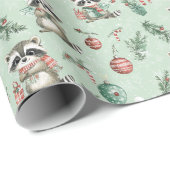 Whimsical Holiday Raccoon Wrapping Paper Cadeaupapier (Rol Hoek)