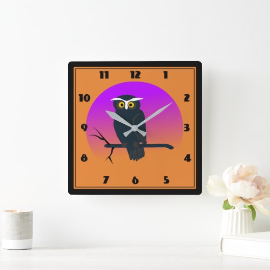Whimsical Hoot Owl Clock Vierkante Klok (Huis)