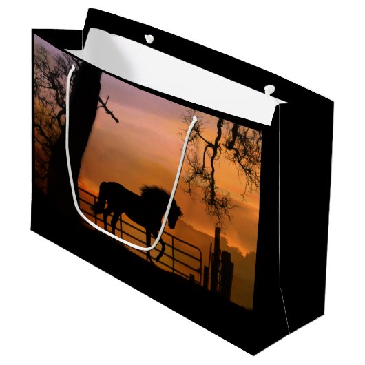 Whimsical Horse Gift Bag Groot Cadeauzakje (Voorkant Gekanteld)