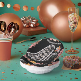 Whimsical Lace Ghost Illustratie met Bloemen Papieren Kommen