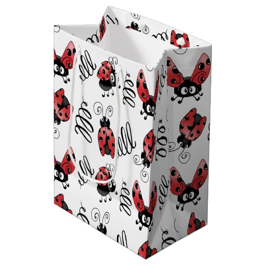 Whimsical Ladybug and Swirls Medium Cadeauzakje (Voorkant Gekanteld)