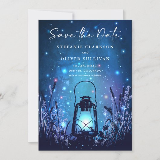 Whimsical lantaarn en vuurvliegjes blauw save the date (Voorkant)