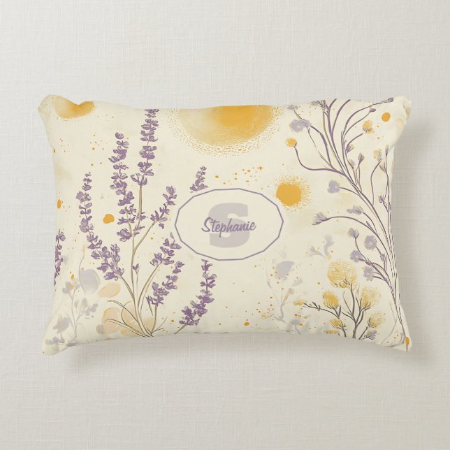 Whimsical Lavendel & Geel Bloempatroon Accent Kussen (Voorkant)