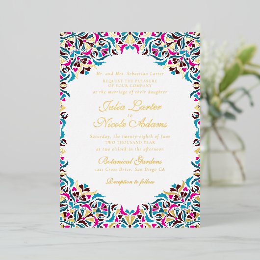 Whimsical Luxe Ivoor Bloemen Stijl Border Wedding Folie Uitnodiging (Staand Voorkant)
