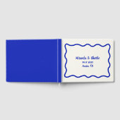 Whimsical Minimal Wavy Border Bold Blue Wedding Gastenboek (Volledig)