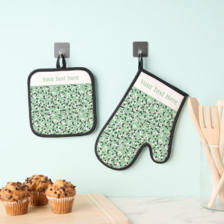 Whimsical Mint Polka Dot Doodles Pattern Ovenwant & Pannenlap Set