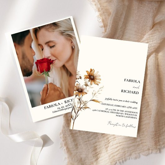 Whimsical Monogram Burnt orang Wildflower Bruiloft Kaart