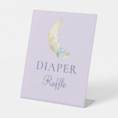 Whimsical Moon Paarse Baby shower Luier Raffle Reclamebord Met Voetstuk (Voorkant)