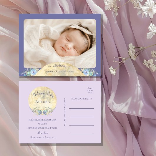 Whimsical Moon Paarse foto geboorteaankondiging Aankondigingskaart