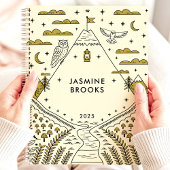 Whimsical Mountain Adventure 2025 Aangepaste naam Planner