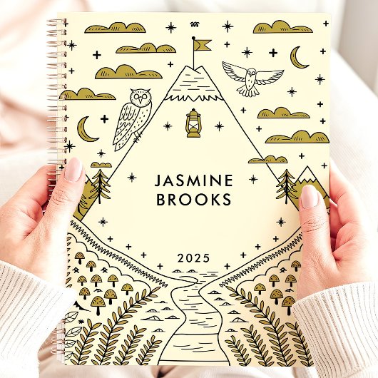 Whimsical Mountain Adventure 2025 Aangepaste naam Planner