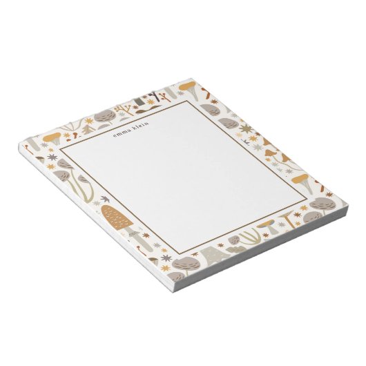 Whimsical Mushroom Patroon Aangepaste Naam Notitieblok (Schuin)