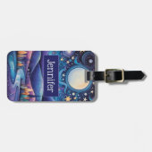 Whimsical nacht grote maan landschap bagagelabel (Voorkant horizontaal)