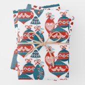 Whimsical Nordic Kerstsierents and Deer Inpakpapier Vel (In situ)