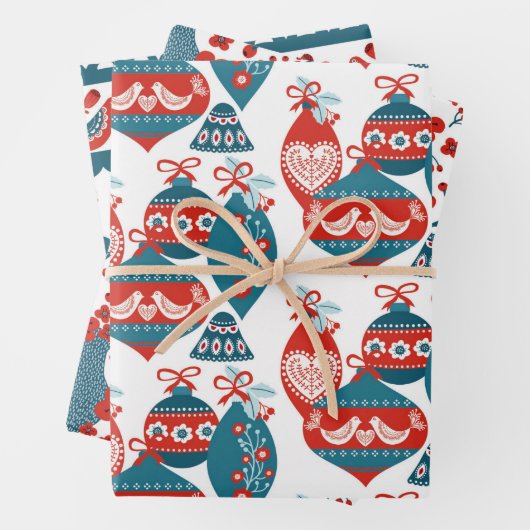 Whimsical Nordic Kerstsierents and Deer Inpakpapier Vel (In situ)