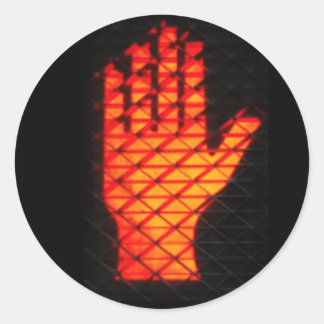 Whimsical oranje stoplicht "WACHT" handsymbool op Ronde Sticker