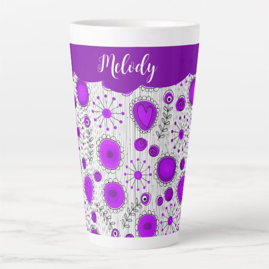 Whimsical paarse witte harten bloemen bloemige naa latte mok (Voorkant)