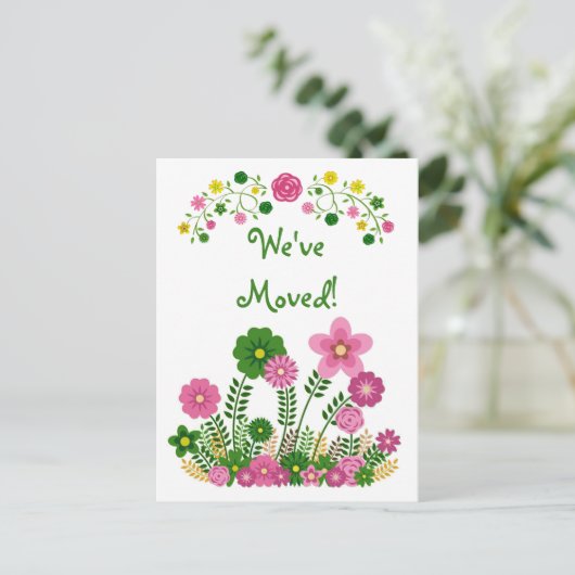 Whimsical Pastel Floral "We hebben verhuisd" Brief Aankondigingskaart (Staand voorkant)