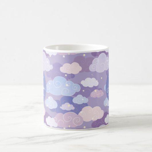 Whimsical pastelwolken en sterrenpatroon koffiemok (Center)