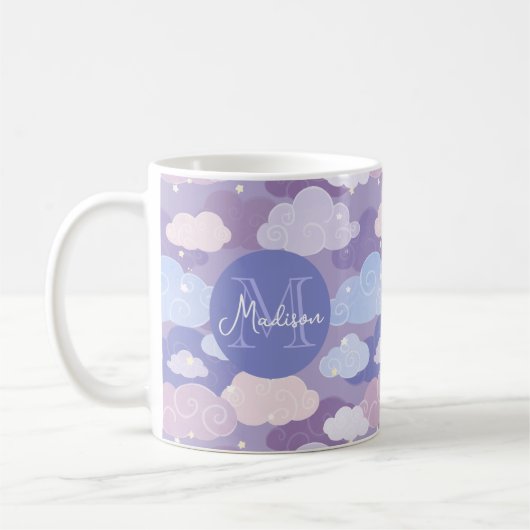 Whimsical pastelwolken en sterrenpatroon koffiemok (Links)