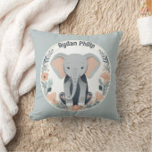 Whimsical Peach & Grey Baby Olifant Kussen (Deken)