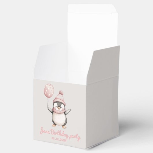 Whimsical Penguin Verjaardag |  roze Bedankdoosjes (Geopend)