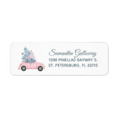 Whimsical Pink Car met kerstboom en cadeautjes Etiket (Voorkant)