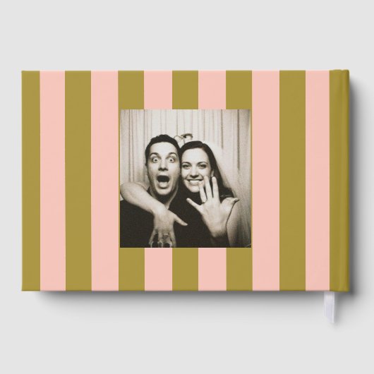 Whimsical Pink Green Striped Scribble Wedding Gastenboek (Achterkant)