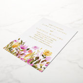 Whimsical Pink Yellow Waterverf Floral Wedding Folie Uitnodiging (Gedraaid)