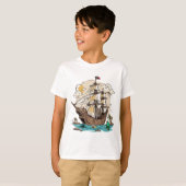 Whimsical Pirate Ship met Patron Tshirt. T-shirt (Voorkant volledig)