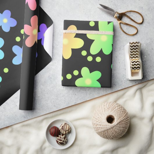 Whimsical Rainbow Flowers Cadeaupapier (Crafts)