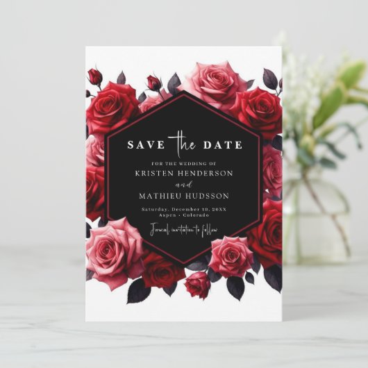 Whimsical Red Crimson Red Wedding Save The Date (Staand voorkant)