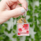 Whimsical Red Flowers Swirly Leaves Add Name Roze Sleutelhanger (Hand)