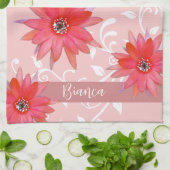 Whimsical Red Flowers Swirly Leaves Add Name Roze Theedoek (Gevouwen)