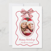 Whimsical Red Wavy Lijst Bow Foto Kerst Feestdagenkaart (Voorkant)