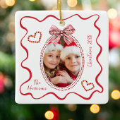 Whimsical Red Wavy Lijst Bow Foto Kerst Keramisch Ornament