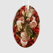 Whimsical Red & White Snoep Threaded kerstboom Ornament (voorkant)